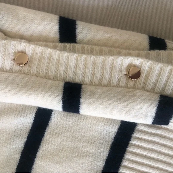 Ann Taylor LOFT Striped Modern Poncho - Picture 7 of 8